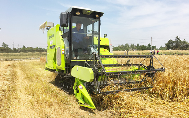 Colheitadeira de Grãos de Trig - Farming Agriculture Video avaliação e preço
